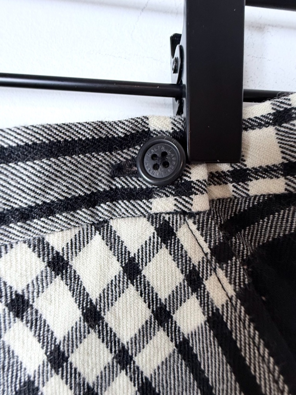 Ralph Lauren Black and White Plaid Maxi Skirt Size 4 (NOTE FLAW) (G) - Picture 3 of 6